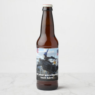 Étiquette Pour Bouteilles De Bière Cavalier de Taureau et rodéo s'opposant de Taurea