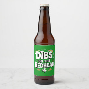 Étiquette Pour Bouteilles De Bière Droit sur la rousse drôle de la Saint-Patrick