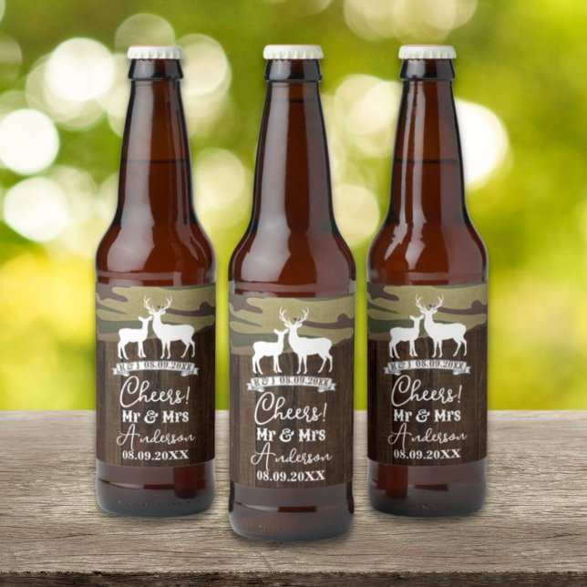 Étiquette Pour Bouteilles De Bière Le Cerf Occidental La chasse est sur le Mariage (Western Deer The Hunt Is Over Wedding Beer Bottle Label)