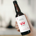 Étiquette Pour Bouteilles De Bière Mariage de carte de poker King & Queen of Hearts C<br><div class="desc">Roi et reine des coeurs jouant carte mariage bouteille d'alcool étiquettes. Personnalisez-le avec les détails de votre événement. Idéal pour un poker ou une fête thématique à Las Vegas.</div>