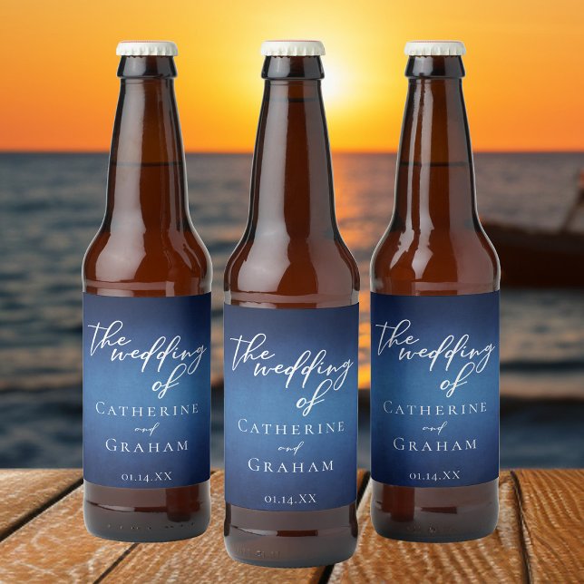 Étiquette Pour Bouteilles De Bière Mariage moderne Bleu Soirée Mini personnalisable (Créateur téléchargé)