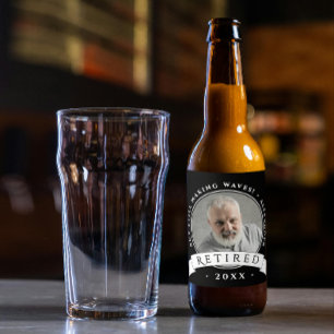 Étiquette Pour Bouteilles De Bière Photo de grand-père retraité noir et blanc rustiqu