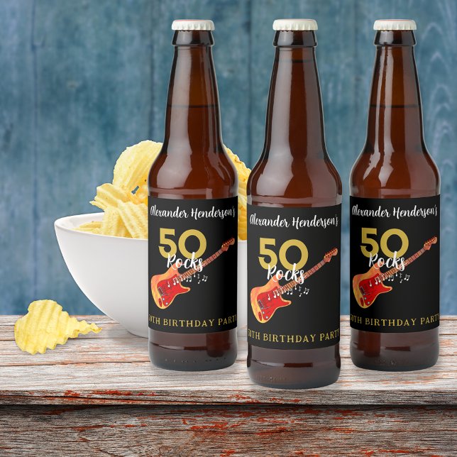 Étiquette Pour Bouteilles De Bière Rock and Roll 50e fête d'anniversaire (50 Rocks 50th birthday party personalized beer labels guitar cool gold and black theme for him)
