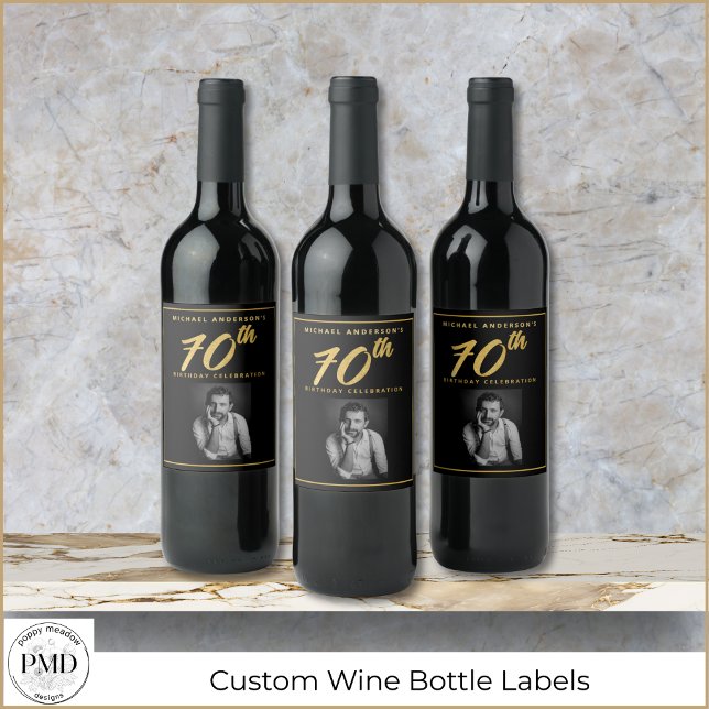 Étiquette Pour Bouteilles De Vin 70e anniversaire Elégante photo Black Gold Wine Ét (70th Birthday Elegant Photo Black and Gold Wine Label with Faux Gold Leaf, Name.)
