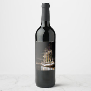 Étiquette Pour Bouteilles De Vin Bateau de navigation au pilier