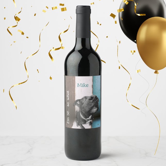 Étiquette Pour Bouteilles De Vin Blue Brown Funny 50e Chien gros plan (I'm 50....so what!
Happy 50th birthday and celebrate with this matching party collection!)