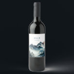 Étiquette Pour Bouteilles De Vin Blue Mountains Rustic Mariage<br><div class="desc">Collection rustique Blue Mountains. Suite complète disponible ici https://www.zazzle.com/collections/blue_watercolor_mountains-119930444621335812</div>