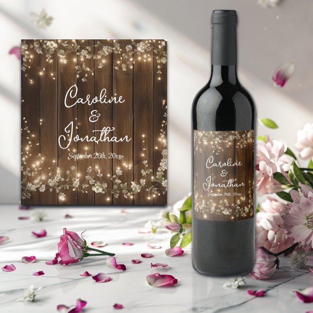 Étiquette Pour Bouteilles De Vin Bois Rustique Chaîne éclaire Blanc Floral Mariage (Créateur téléchargé)