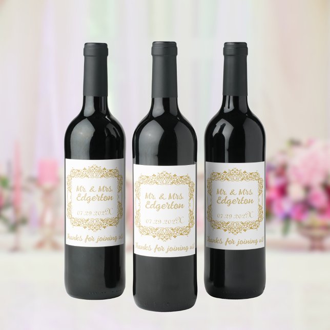 Étiquette Pour Bouteilles De Vin Cadre de mariage personnalisé orné doré (Matching white and gold frame products available for your big day!)