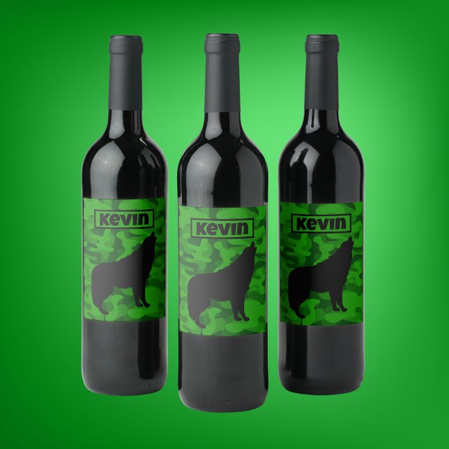 Étiquette Pour Bouteilles De Vin Camo vert moderne noir Wolf Silhouette Monogramme  (Créateur téléchargé)