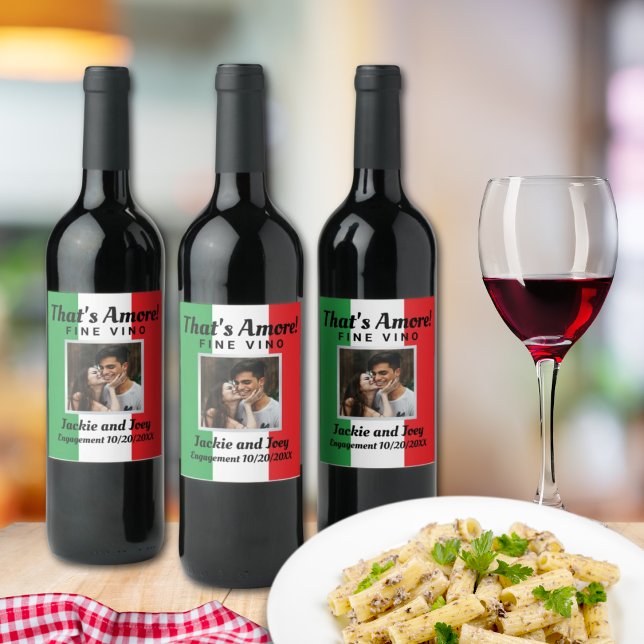 Étiquette Pour Bouteilles De Vin C'est l'amour ! Drapeau italien personnalisé avec  (That's Amore Italian Flag
Photo Wine Label
Fully Customized for your event)