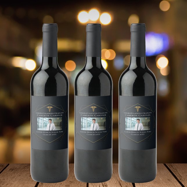 Étiquette Pour Bouteilles De Vin Chic Black Gold Médicale School Graduation Photo (Créateur téléchargé)