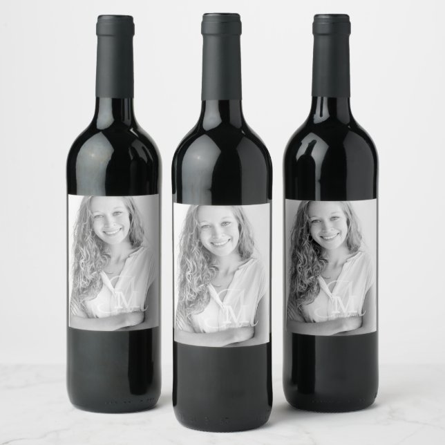 Étiquette Pour Bouteilles De Vin Classe Monogramme Année Diplôme photo personnalisé (Bouteilles)