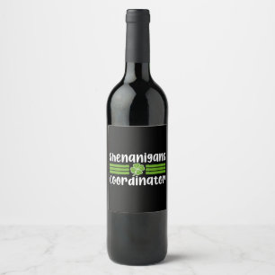 Étiquette Pour Bouteilles De Vin Coordonnateur de Shenanigans St Patrick's Day