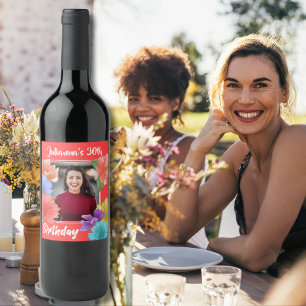 Étiquette Pour Bouteilles De Vin Coral moderne Rouge Floral Joyeux 30e anniversaire