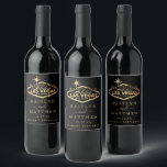 Étiquette Pour Bouteilles De Vin Elégant Las Vegas Destination Mariage<br><div class="desc">Célébrez dans le style avec ces étiquettes de bouteilles de vin mariages modernes et très tendance. Ce design est facile à personnaliser avec votre libellé d'événement spécial et vos invités seront ravis quand ils verront ces étiquettes fabuleux.</div>
