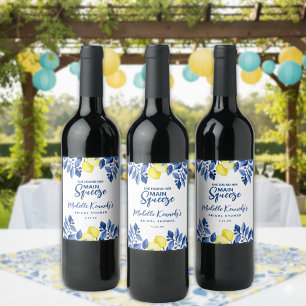 Étiquette Pour Bouteilles De Vin Elle a trouvé sa douche de mariage Main Squeeze 