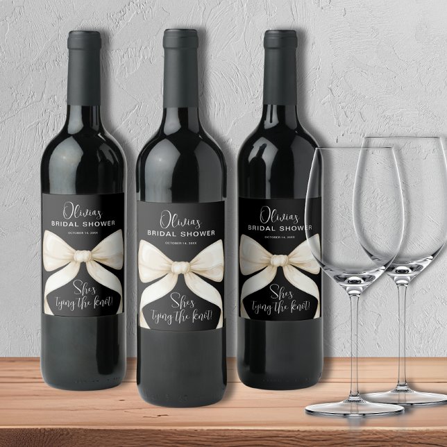 Étiquette Pour Bouteilles De Vin Elle Attache le Nœud de Mariée Fête de Fiançailles (Créateur téléchargé)