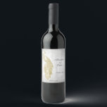 Étiquette Pour Bouteilles De Vin Étiquette de vin Mariage Gold Peacock<br><div class="desc">Personnalisez un étiquette de vin unique pour votre réception de mariage avec un Étiquette de vin Mariage Gold Peacock. Le design Étiquette du vin se caractérise par un élégant paon contre un feuillage délicat et un arrière - plan grunge. Personnalisez avec les noms du marié et de la mariée avec...</div>