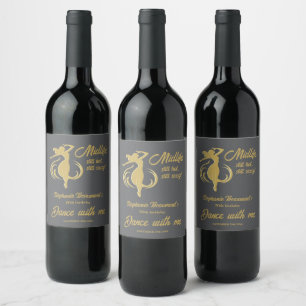 Étiquette Pour Bouteilles De Vin Femme Drôle Or Milieu de Vie Encore Chaud 50e Anni