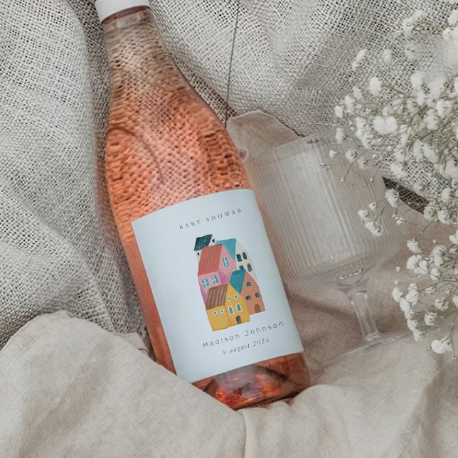 Étiquette Pour Bouteilles De Vin Fête du baby shower du village côtier (Coastal village baby shower party wine label)