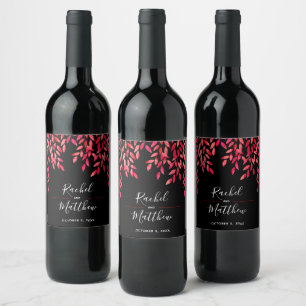 Étiquette Pour Bouteilles De Vin Feuilles et vignes roses chaudes sur noir