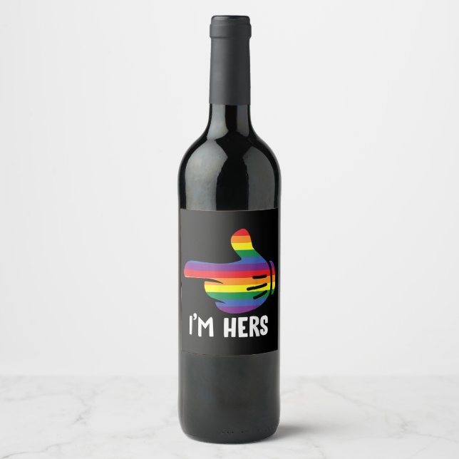 Étiquette Pour Bouteilles De Vin Je suis Hers Rainbow Lesbian Couple Funny LGBT Pri (Devant)