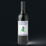 Étiquette Pour Bouteilles De Vin Joli Peacock Pair Étiquette de vin personnalisé<br><div class="desc">Une jolie paire de paons, avec un doux arrière - plan pastel en plumes de paon, ornent ce beau Étiquette Mariage de vin et vin pétillant. Personnalisez avec les noms de la mariée et de la chambre, la date et un message. Tout le texte est entièrement modifiable - Veuillez vérifier...</div>