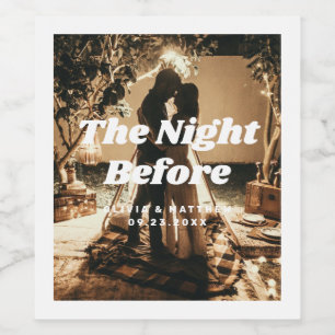 Étiquette Pour Bouteilles De Vin La veille. Elégant dîner de répétition photo