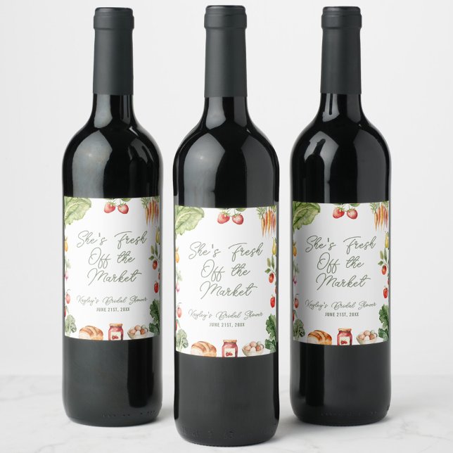 Étiquette Pour Bouteilles De Vin Lavage du Marché du Fermier Mariage Shower (She’s fresh off the market! Rustic bridal shower wine label with fruits, veggies & farmhouse flair)