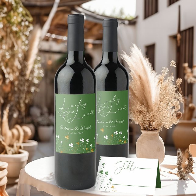 Étiquette Pour Bouteilles De Vin Lucky in Love Shamrock Fleur sauvage irlandais Mar (Wedding Wine Bottle Labels from my Shamrock Wildflower Collection)