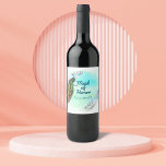 Étiquette Pour Bouteilles De Vin Maid of Honor Vintage Peacock Favoriser<br><div class="desc">Offrez à votre femme d'honneur un vin décoré d'un paon vintage,  d'une plume d'ikat et de son nom.</div>