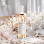 Étiquette Pour Bouteilles De Vin Mariage classique élégant<br><div class="desc">Ces étiquettes raffinés ajoutent de la sophistication à chaque bouteille de vin, créant ainsi un charme spécial pour votre célébration. Personnalisez-les pour refléter votre style unique et mettre en valeur l'ambiance des festivités mariages. Conserver un style de papeterie mariage cohésif et explorer d'autres produits de cette collection MIA pour un...</div>