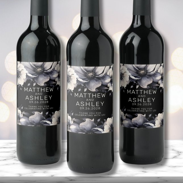 Étiquette Pour Bouteilles De Vin Mariage floral moderne élégant noir blanc (Modern Elegant Floral Black White Wedding Wine Label)