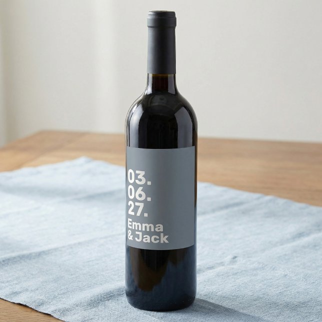 Étiquette Pour Bouteilles De Vin Minimal grey bold modern wedding date and names (Minimal grey bold modern wedding date and names wine label)