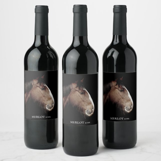 Étiquette Pour Bouteilles De Vin Mockup Elegant Cheval Étiquette de vin personnalis (Bouteilles)