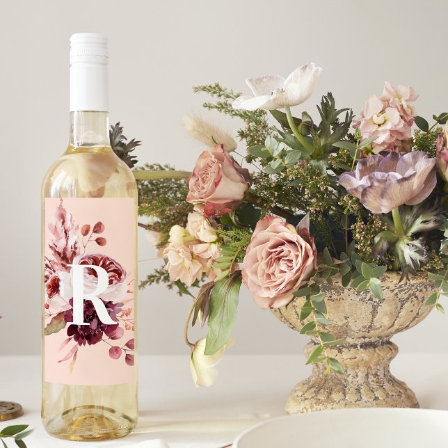 Étiquette Pour Bouteilles De Vin Moderne Pastel Rose & Flore Rouge Avec Initiale (Créateur téléchargé)