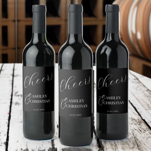 Étiquette Pour Bouteilles De Vin Noir élégant mariage simple en faveur imprimé (Black elegant simple minimalist monogram wedding favor printed wine label personalized favors)