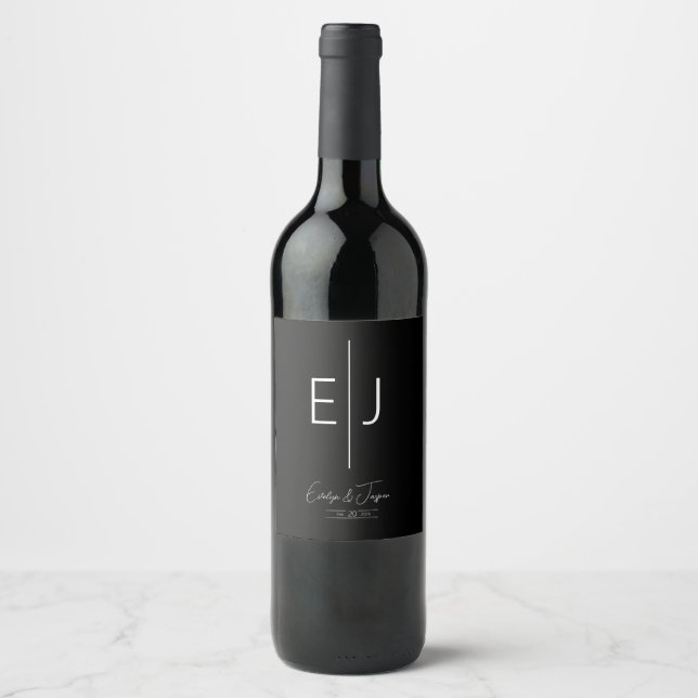 Étiquette Pour Bouteilles De Vin Nom noir moderne Initiales Monogramme (Devant)