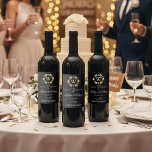 Étiquette Pour Bouteilles De Vin Parties scintillant d'or Monogram Poker Chip Casin<br><div class="desc">Célébrez dans le style avec ces étiquettes de bouteille de vin mariage chic et très tendance. Ce design est facile à personnaliser avec votre libellé d'événement spécial et vos invités seront ravis quand ils verront ces étiquettes fabuleux.</div>