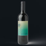 Étiquette Pour Bouteilles De Vin Peacock Feather Sand et Turquoise Boho Wine Étique<br><div class="desc">Peacock Feather Sand et Étiquettes de vin Boho Turquoises. Des éléments correspondants sont disponibles.</div>