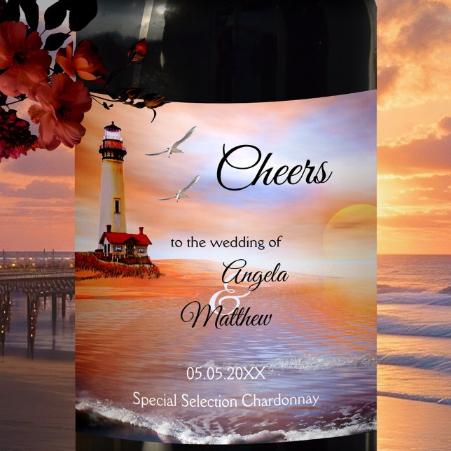 Étiquette Pour Bouteilles De Vin Phare Nautical Beach Étiquette de vin de mariage (Elegant wine label featuring a romantic painting of an ocean with lighthouse and seagulls at sunset)