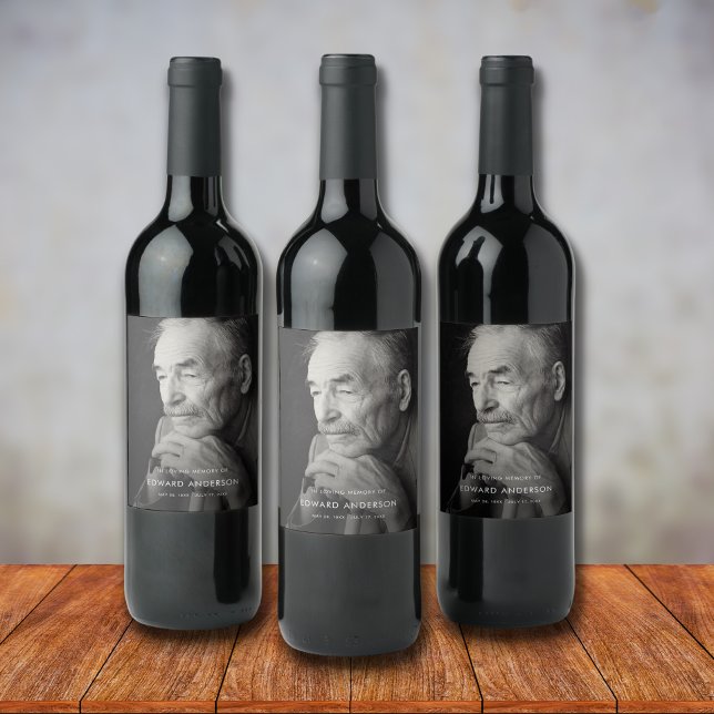 Étiquette Pour Bouteilles De Vin Photo commémorative ou funéraire Tenue de l'hommag (Créateur téléchargé)