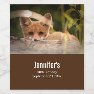 Étiquette Pour Bouteilles De Vin Photo de Cute Little Orange Fox