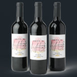 Étiquette Pour Bouteilles De Vin Pink Cake Name 50th Birthday Merci<br><div class="desc">Pink Cake Name 50th Birthday Merci Cheers. Cinquantième est centré dans un script de style manuscrit avec nom et Merci et Cheers qui vous pouvez facilement personnaliser,  superposé sur un gâteau rose le plus fin à l'arrière - plan sur un stand d'or et une fleur sur le dessus.</div>