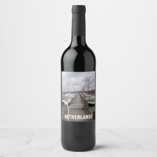 Étiquette Pour Bouteilles De Vin Quai avec bateaux et yachts à Marken Pays-Bas W