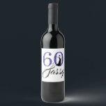 Étiquette Pour Bouteilles De Vin Royal Blue 60 et Sassy 60th Birthday Party<br><div class="desc">Célébrez 60 ans de style avec cet élégant design de 60 ans. Customisez le étiquette de vin avec votre nom. Les mots 60 et Sassy en parties scintillant bleue royale et noir sont mis en utilisant la typographie moderne. Des produits similaires tels que des fournitures de fête et des jeux...</div>
