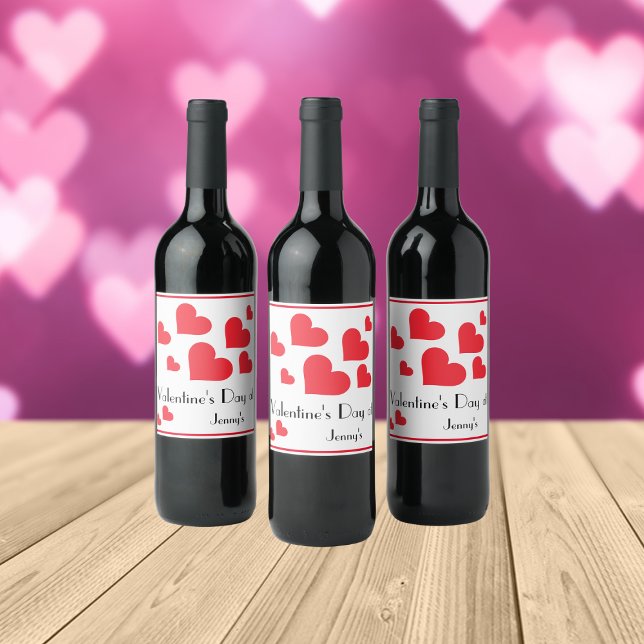 Étiquette Pour Bouteilles De Vin Saint Valentin Nom personnalisé Coeurs rouges mign (Happy Valentines Day Wine Bottle Labels.)