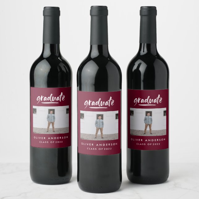 Étiquette Pour Bouteilles De Vin Script moderne photo burgundy graduation (Bouteilles)