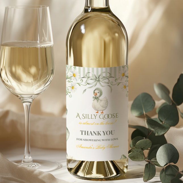 Étiquette Pour Bouteilles De Vin Silly Goose Sage Green Gender Neutral Baby Shower (Créateur téléchargé)
